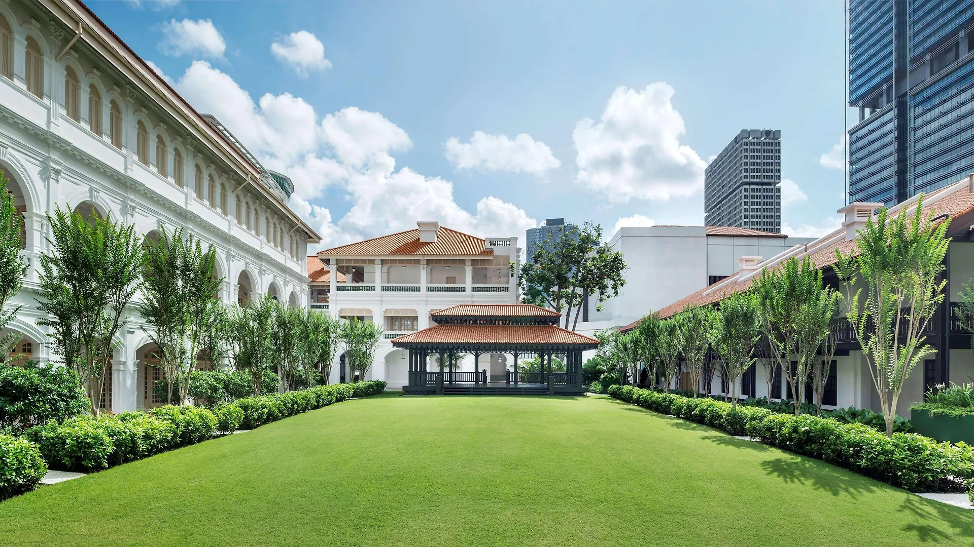 Raffles Singapore Hotell 5*,